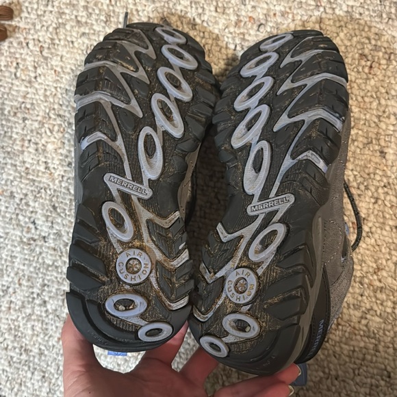 Merrell Castle Rock Women's Lavender Gray All Terrain Hiking Shoe - Size 7.5 - Picture 3 of 5